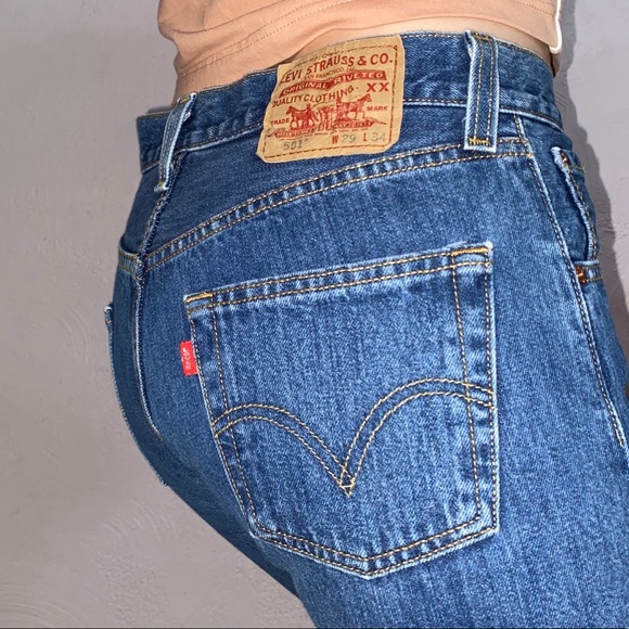Levi’s 501 Jeans - Picture 3 of 15